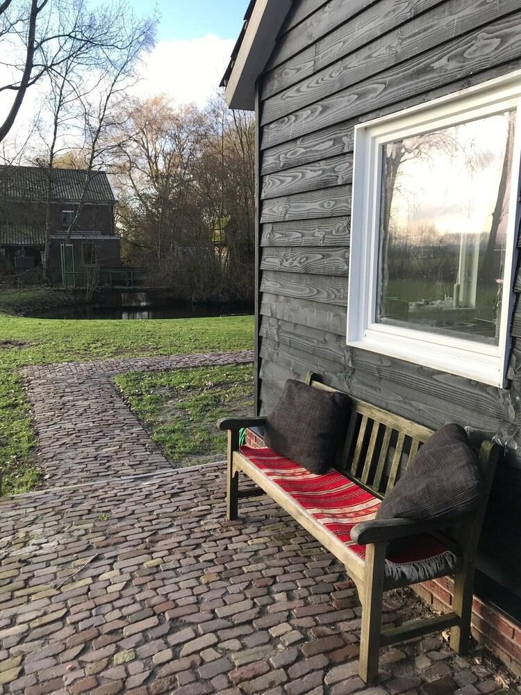 Unique House at Lake Ijsselmeer Exterior