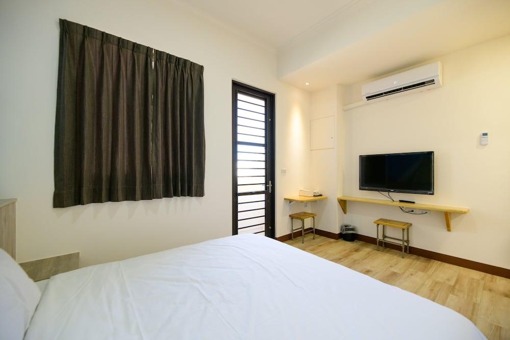 تاون شيب سيزون بد آند بريكفاست غرفة