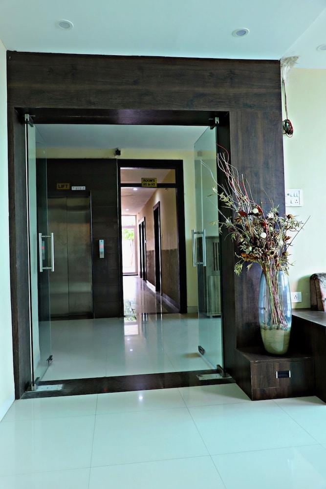 إكزوتيكا إكسبرس ريزورت الفندق من الداخل