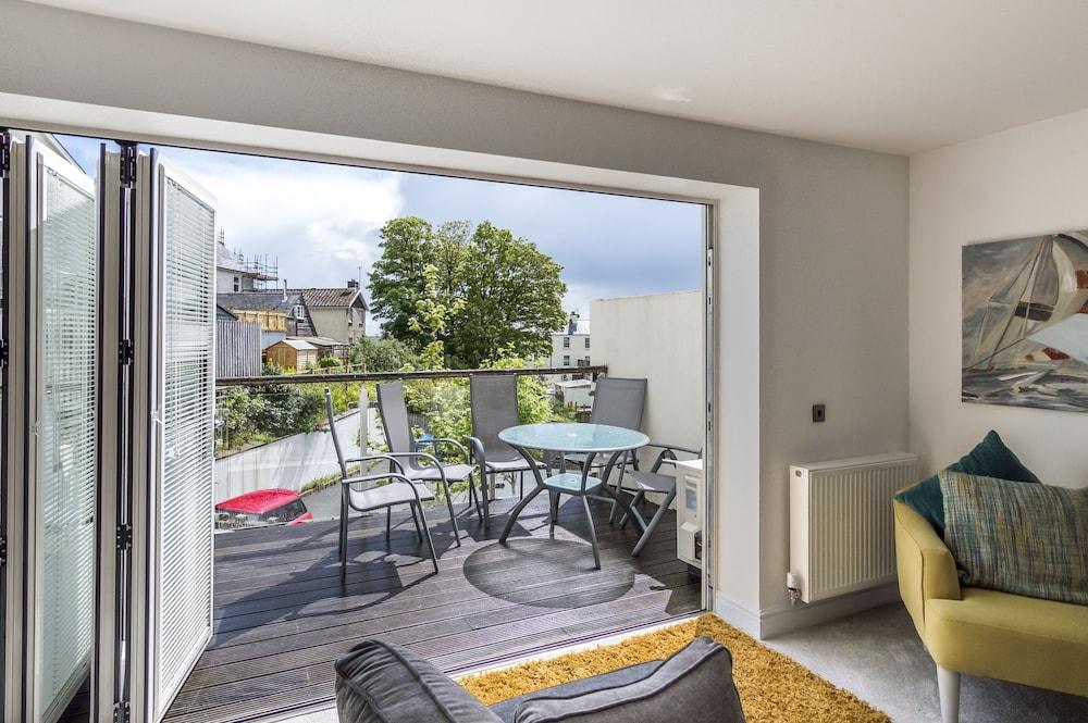 ميلفورد ستريت - 5 بد روم - سوندرزفوت