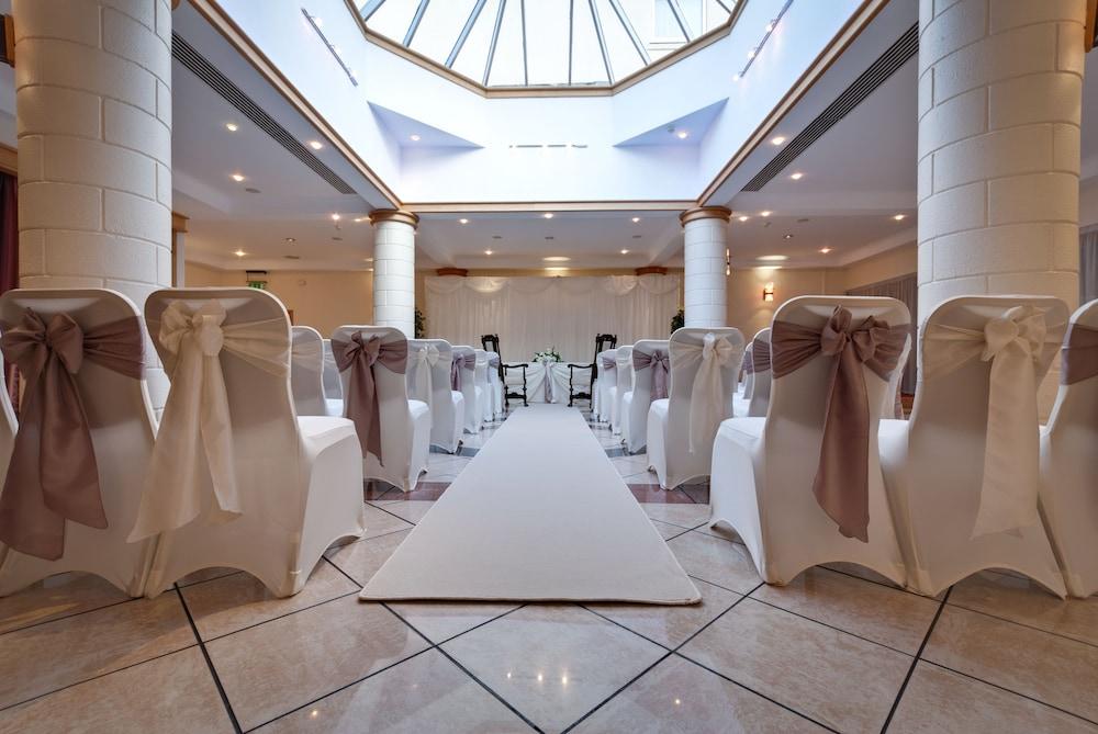 بست ويسترن بريمير سويتس هوتل آند سبا ليفربول نوفسلي تفاصيل الفندق من الداخل