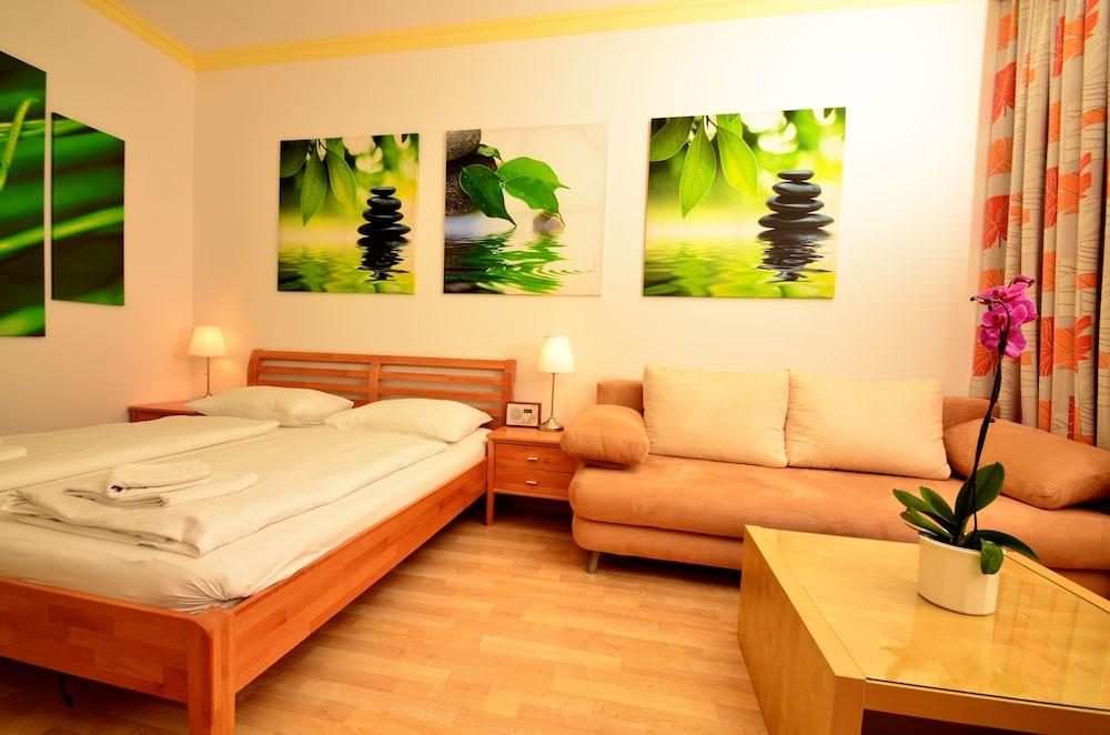 إيه جاي أو فيينا ميسي - تسجيل الوصول وتسجيل المغادرة بدون تلامس غرفة