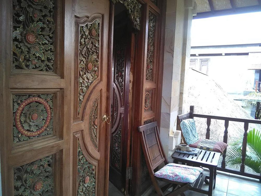باندوك إنداه بونجالاو بينين الردهة
