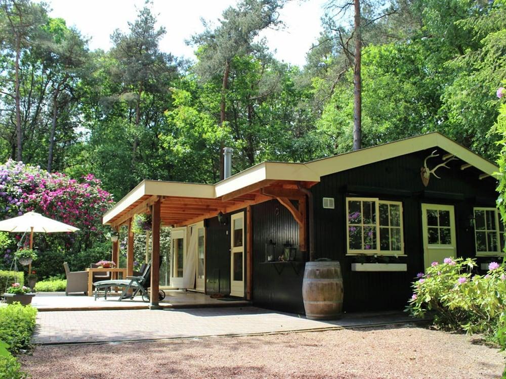 Charming Bungalow in Ambt Delden With Sauna, Garden, Terrace