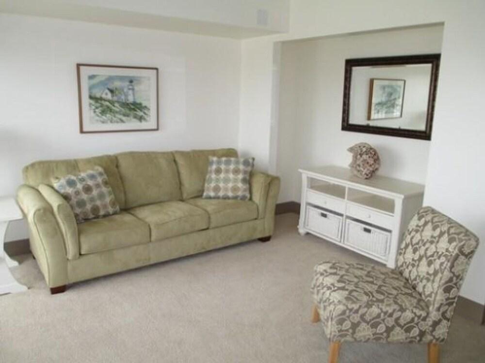 هينلوبين يونيت 509 باي لونج آند فوستر داخلي