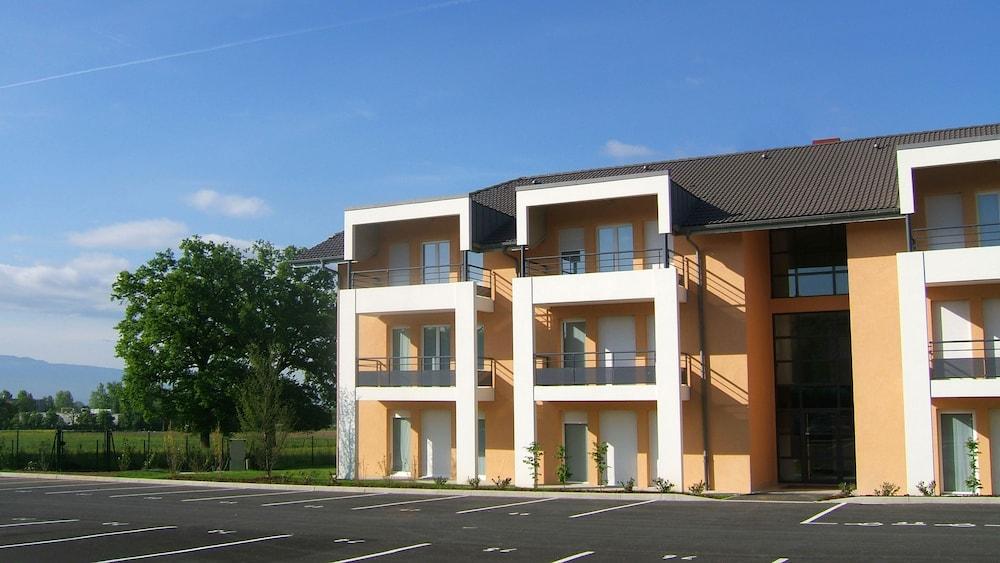 ريزيدهوم لو كاريه دي أور برفيسن المنطقة الخارجية