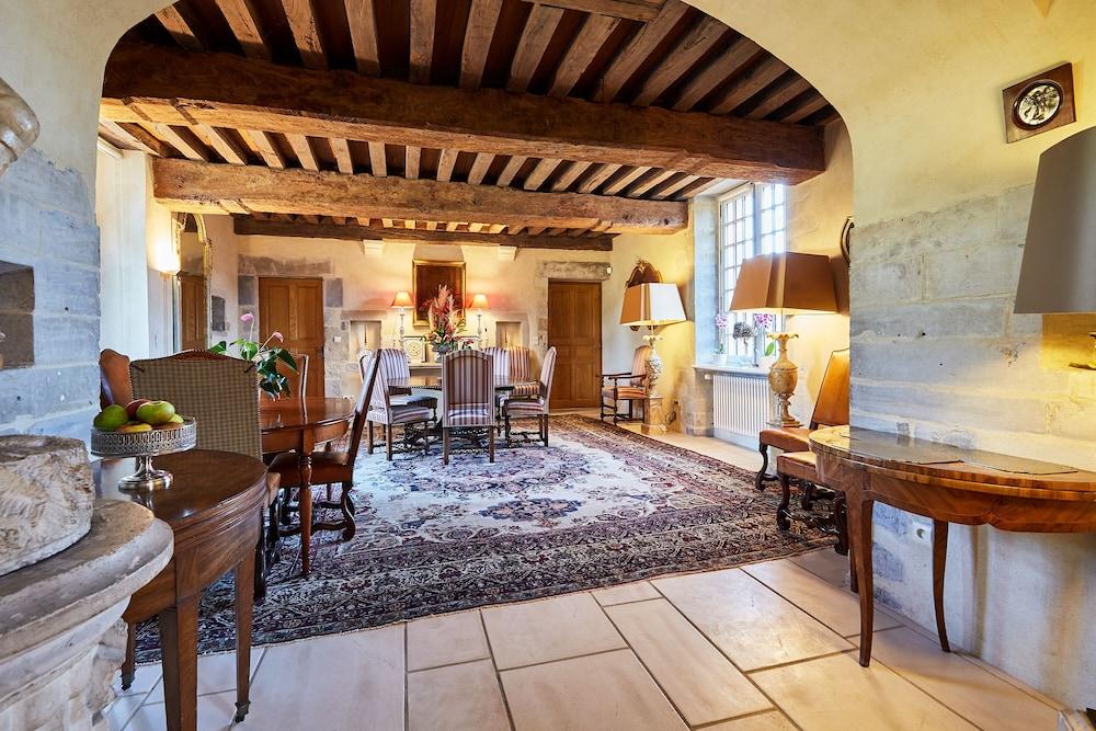 Manoir de Cléronde Interior