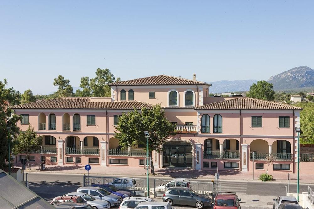 ريزيدنس مارينا بالاس