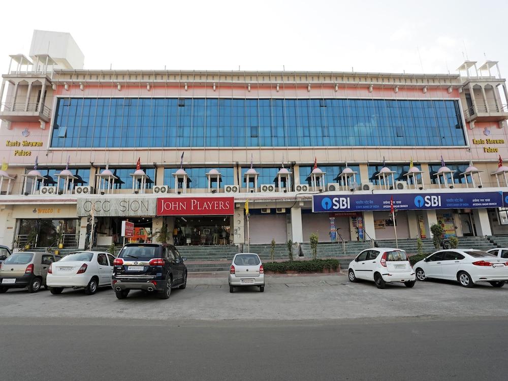 OYO 13835 Hotel Kanta Shrawan