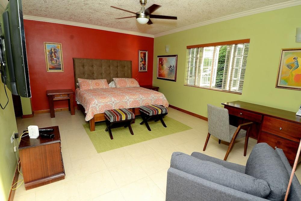 ذا كابين آت لونج ماونتن كانتري كلوب تفاصيل الفندق من الداخل