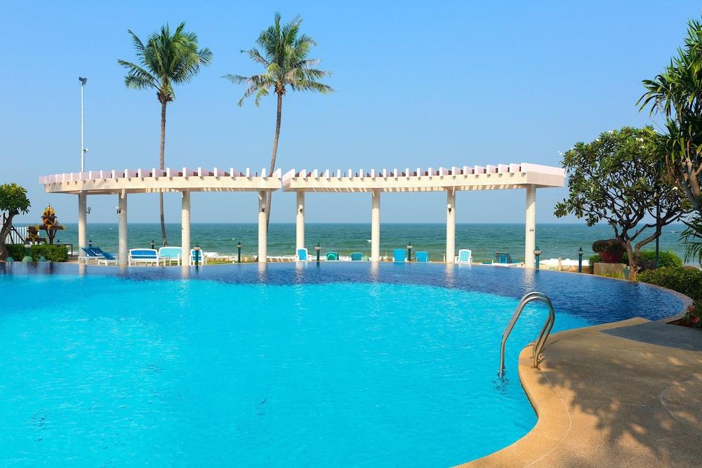 بان سانساران بيتش فرونت كوندومينيوم حمام سباحة مكشوف