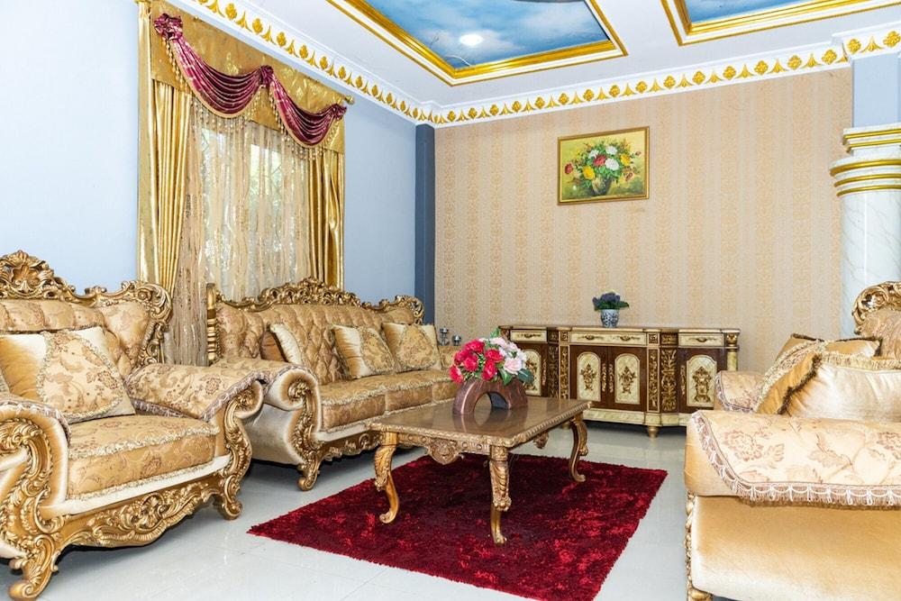 ريد دورز بريميوم آت سي ريزيدنس مانادو داخلي