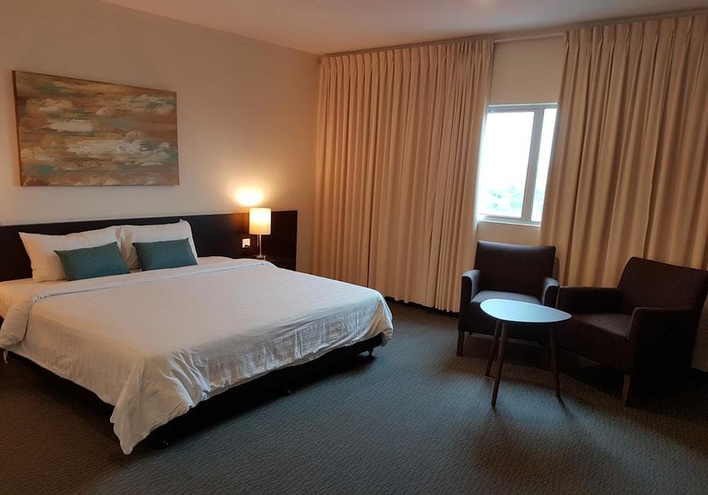The View Hotel Room