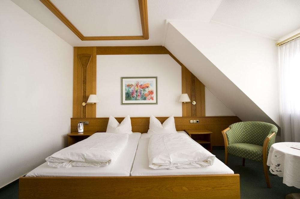 جوبلز هوتيل زوم لوفن غرفة ضيافة