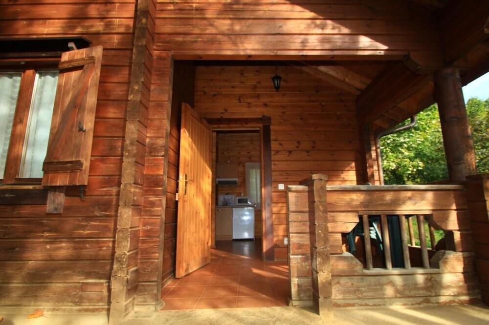 هوتل، بنجالو إي كامبينج فيو المنطقة الخارجية