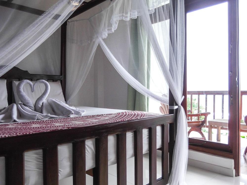 Seashore Mirissa Room