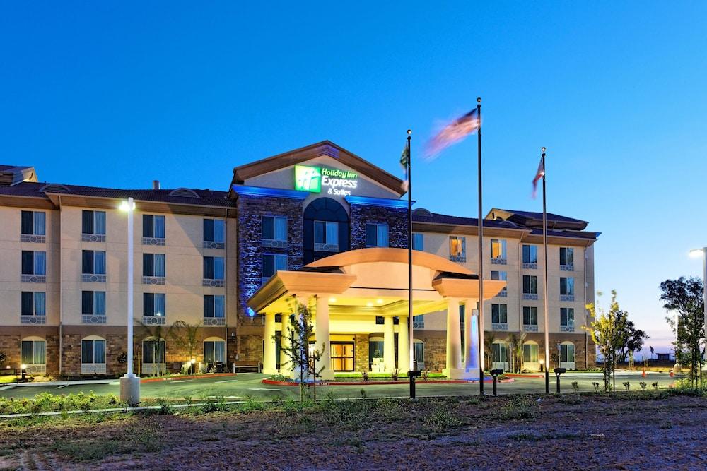 Holiday Inn Express Hotel & Suites FRESNO NORTHWEST-HERNDON by IHG Featured Image