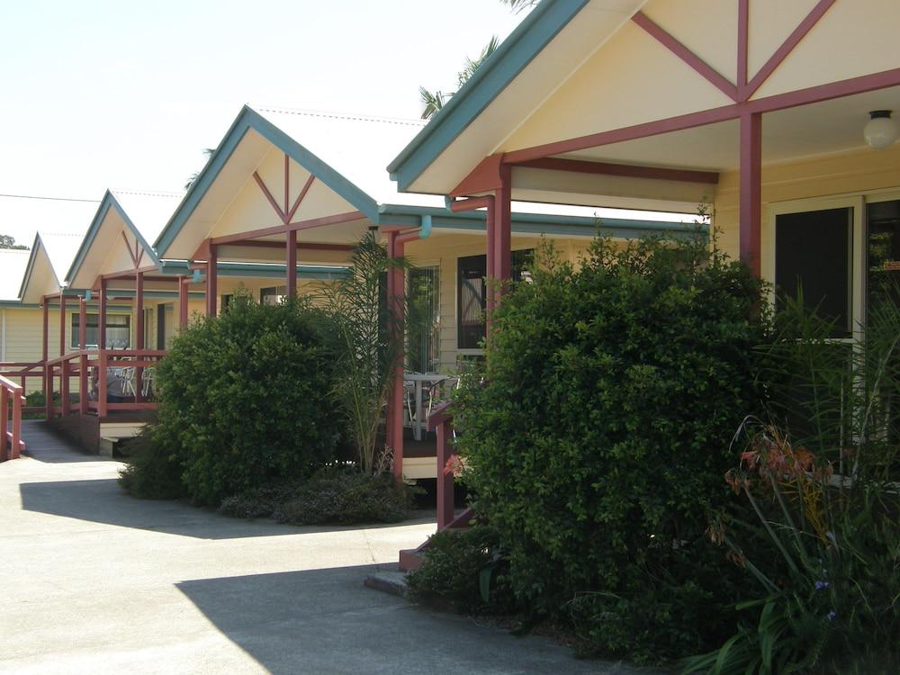 دولفين ساندز هوليداي فيلاز المنطقة الخارجية