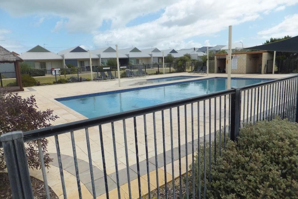 Seafront Unit 49 Waterslide