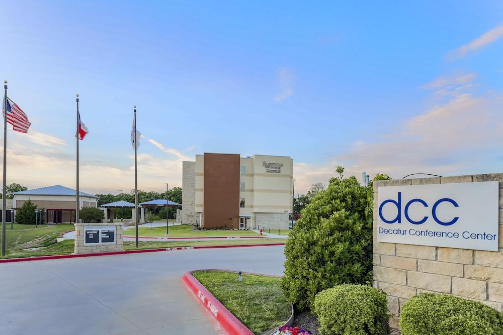 فيرفيلد إن آند سويتس باي ماريوت ديكاتو  آت ديكاتور كونفرانس سنتر المنطقة المحيطة بالمنشأة