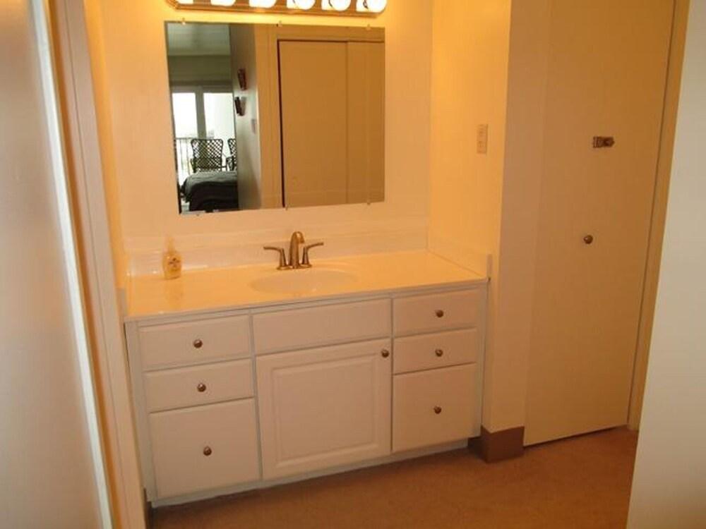 هينلوبين يونيت 509 باي لونج آند فوستر غرفة