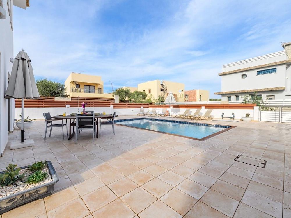 صن رايز باي فيلا نمبر 2 أخرى