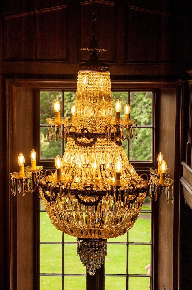 هيدز نوك هول داخلي