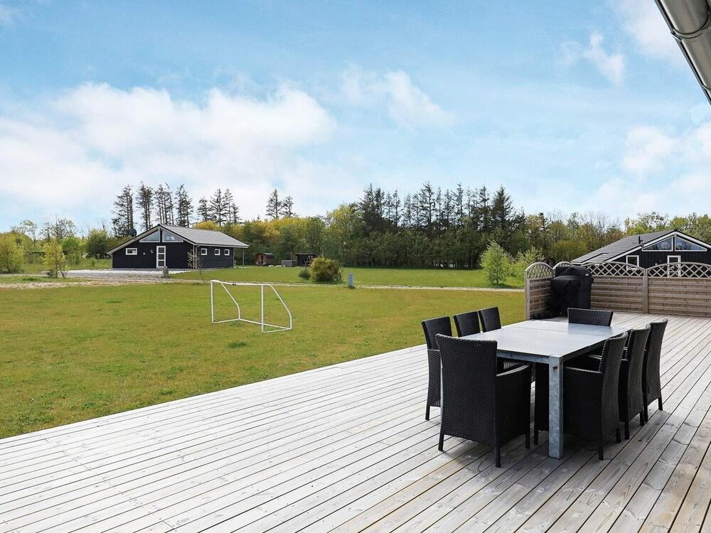 لاكوريوس هوليداي هوم إن سبوتروب فور 12 بيوبل المنطقة الخارجية