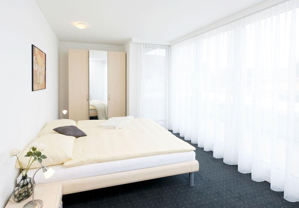 زجأنزيان - زيوجرسي هيترنتال أبارتمنت غرفة