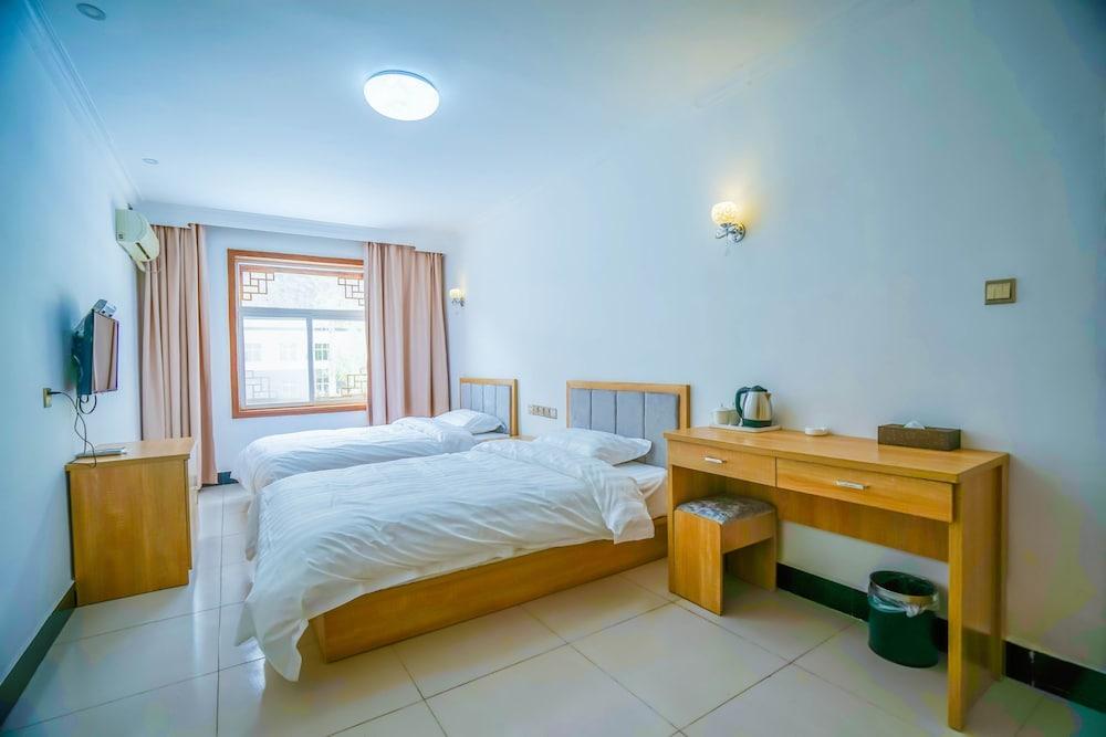 ييجي هوليداي هوتل لاشوي سانبو غرفة