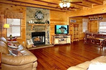 Lamb's Cabin by the Creek - 3 Br Cabin Others