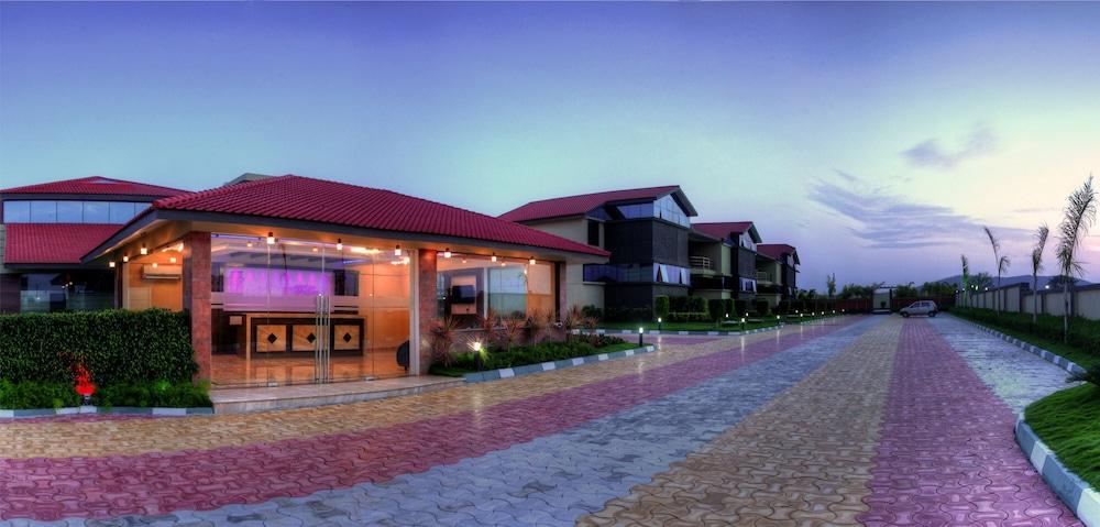 نيجاجونا ريزورتس آند سبا المنطقة الخارجية