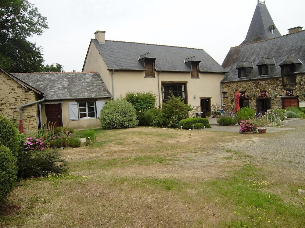 أنسيون مانوار دو غريبيه