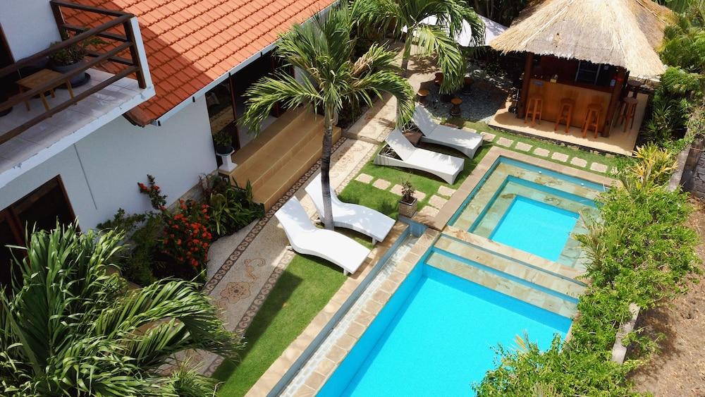 أوشن فيلا دايف ريزورت - تولامبين