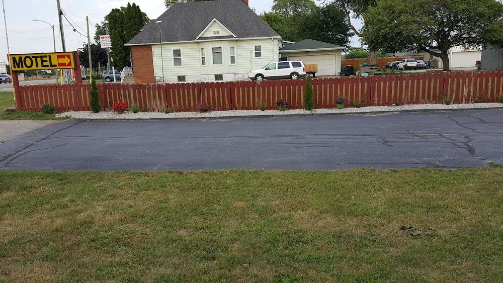 تاون إن كنتري موتور إن