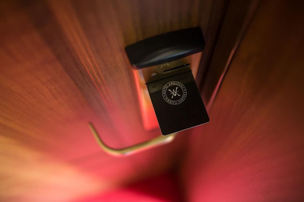 هوتل أمباسادا بوليسلاويك تفاصيل الفندق من الداخل