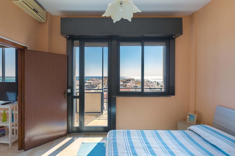 1681 أبارتامنتو لايروني باي باربارهاوس غرفة