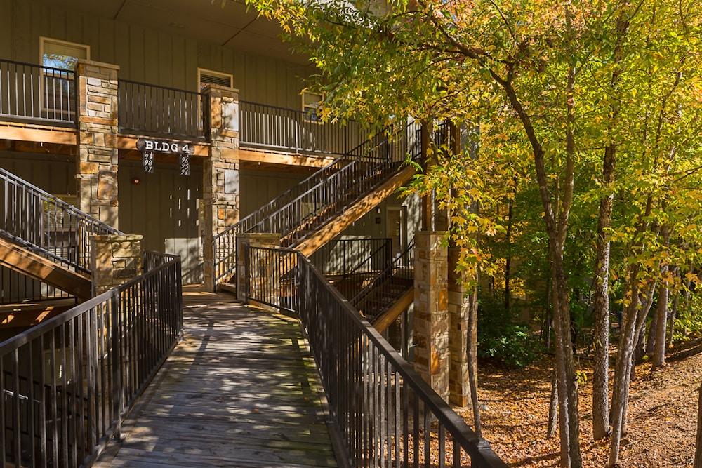 لوس لاجوس آت هوت سبرنيجز فيليدج إيه رامادا باي ويندام المنطقة المحيطة بالمنشأة