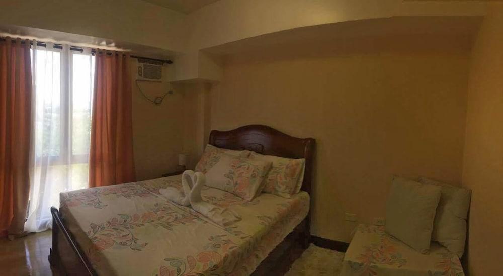 يور هوم أواي فروم هوم رويال بالم غرفة