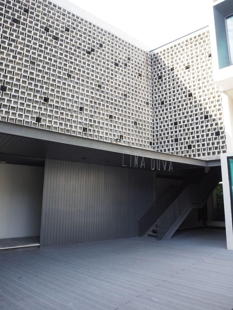 Lima Duva Resort Exterior detail