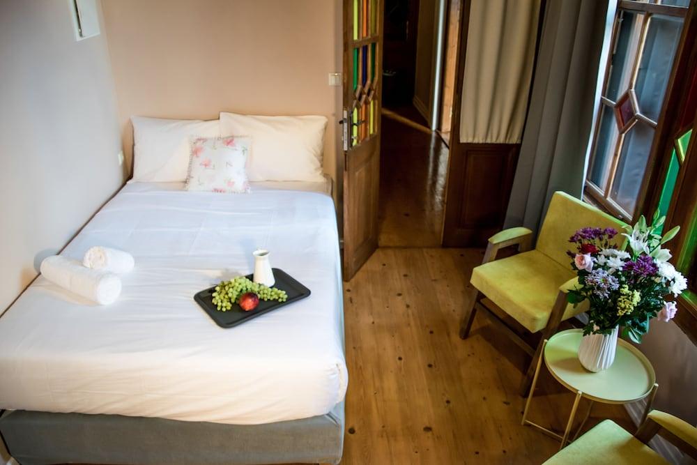 بورتا ميدينا بوتيك هوتل - للبالغين فقط غرفة