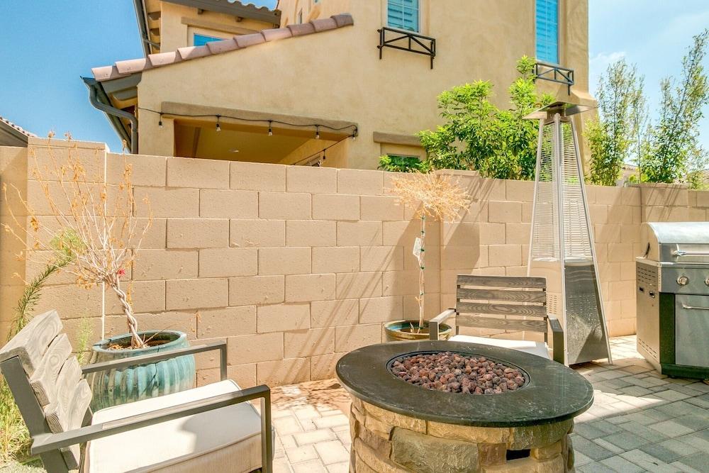 Modern Home in Beautiful Community With Large Pool! by Redawning Property Grounds