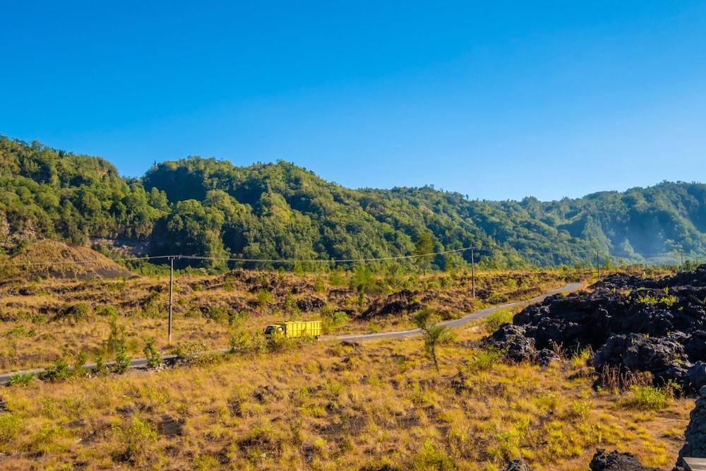 لاتينجايا ماونت باتور بنجالو المنطقة الخارجية