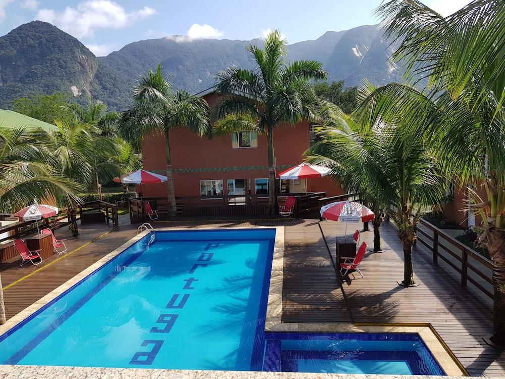 بوسادا ريزيدنشيال دوس بورتوجاس زحليقة مائية