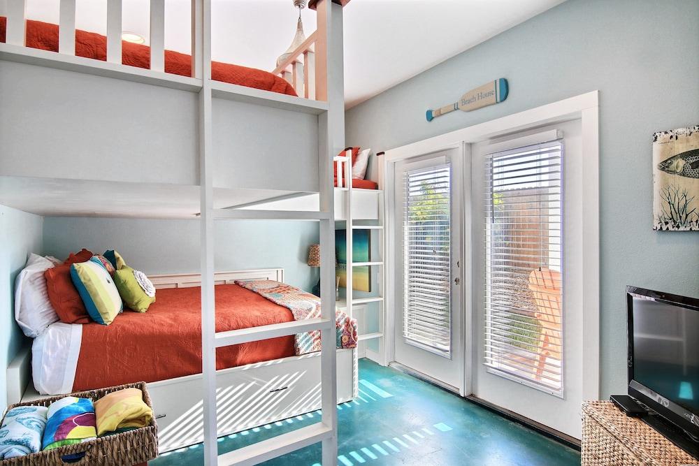 بلايين هوكي - 4 بد روم هوم أخرى