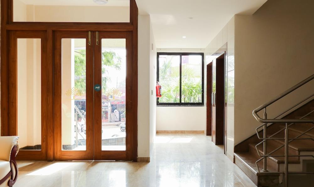 Treebo Trend Vijaya Grand Interior