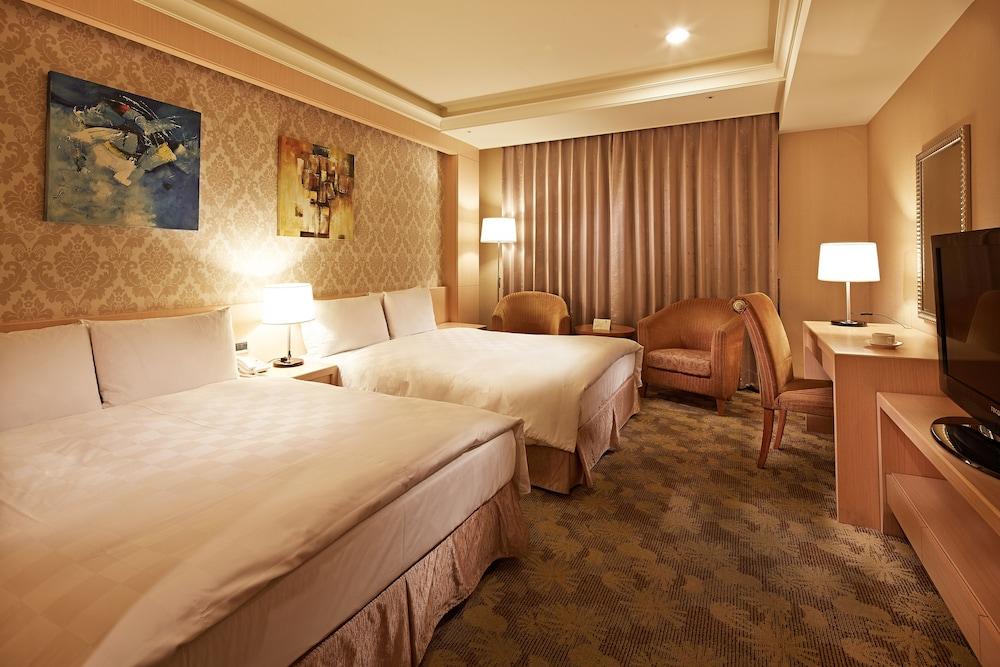 إدا سكايلارك هوتل