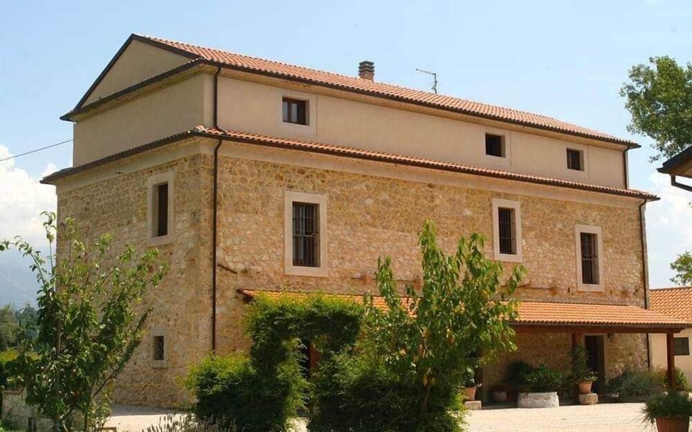 أجريتوريزمو كامبو ديل موناكو المنطقة الخارجية