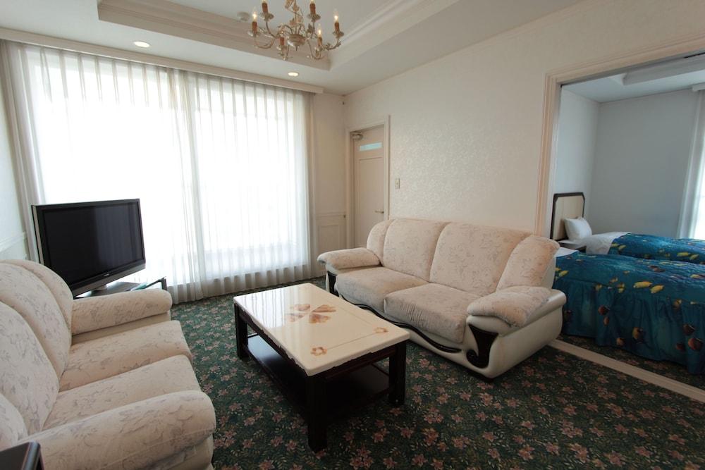 SPA RESORT LiVEMAX Room