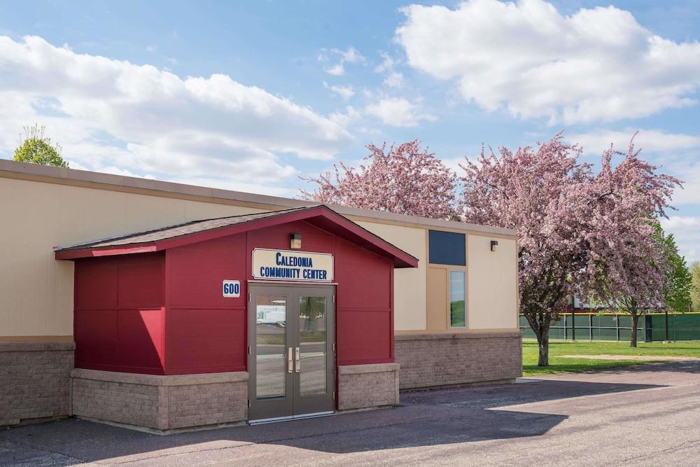 كواليتي إن آند سويتس مانكاتو إيست المنطقة الخارجية